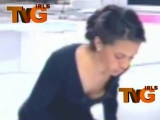 Audrey Pulvar dévoile un sein oops Audrey Pulvar dévoile un sein oops