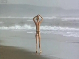 Rosanna Arquette seins nus à la mer Rosanna Arquette seins nus à la mer