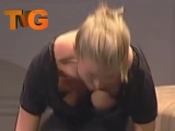 Virginie Effira oops au théatre !!! Virginie Effira oops au théatre !!!