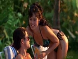 Tia Carrere la star du Film Laventurière sexy en bikini !!! Tia Carrere la star du Film Laventurière sexy en bikini !!!