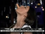 Olivia Munn une saucisse dans la bouche !!!