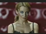 Kylie Minogue en sous vêtements coquins