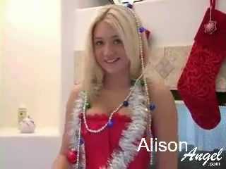 Alison Angel te quiere Felicitar esta Navidad
