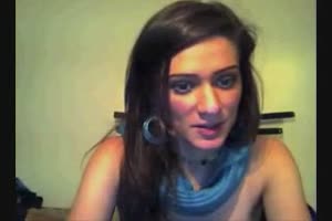Femme iranienne fait une fellation sur webcam