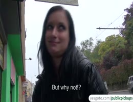 Cum crazy euro slut Rosalinda gets laid in exchange of cash