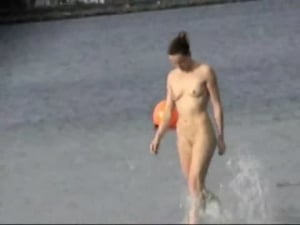 vidéo voyeur à la plage filme des naturistes français