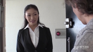 femdom japonaise : reiko kobayakawa domine son client