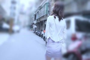 Pov : une heure de fellation et de baise pour cette japonaise