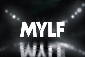 pov : la milf victoria lobov et ses 2 gros ballons va sucer ta queue!