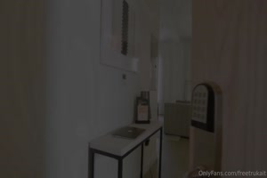 pov : la brune Tru Kait sur ta bite ça te dit?