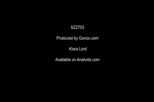 kiara lord en double penetration