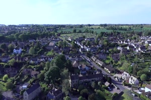 irina et jade la blonde et la brune se lesbienne