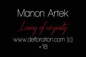 manon artek se fait dépuceler
