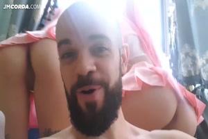 Jean marie sodomise deux cosplay au fion rose