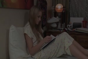 cette maman console sa fille cette maman console sa fille