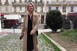 mature bourgeoise francaise prise en gangbang avec double péné mature bourgeoise francaise prise en gangbang avec double péné