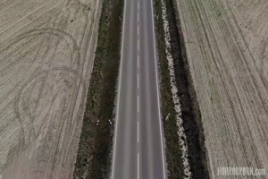 fetichisme avec des jeunes salopes en mode horreur