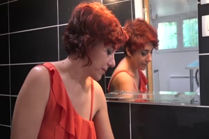 maria une femme de menage rousse au cul disponible maria une femme de menage rousse au cul disponible