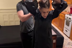 mamie prend du sperme dans son cul mamie prend du sperme dans son cul