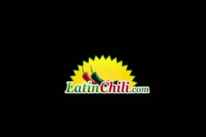 femme mature et latine se donne du plaisir solo