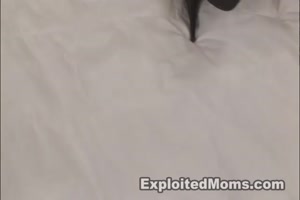 crystal alexus est une maman qui aime les bbc