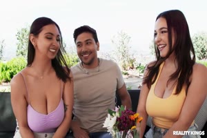 hailey rose et rissa may en trio avec max fills hailey rose et rissa may en trio avec max fills