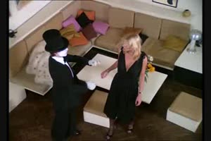 Brigitte Lahaire avec un clown